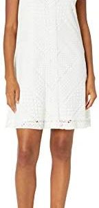 Jessica Howard Women's Raglan Cap Sleeve Trapeze Dress with Lace Trim at Center Front