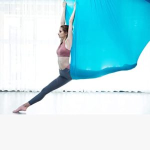 BPDVYRN Aerial Yoga Swing Set for Beginners,Yoga Hammock Trapeze Sling Kit,Fitness Inversion Swing Ceiling Hanging Can Bear 200kg for Antigravity Yoga Inversion
