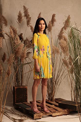 Maggy London Women's Floral Printed Raglan Sleeve Dress with Pleated Trapeze Body and Spaghetti Waist Tie - Image 4