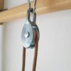 The Artimex Shoulder Rope Pulley, Suspension trainer for Stall Bars, easy-to-use device that helps increase range of shoulder motion, can be used for prevention and rehabilitation of shoulder injuries - Image 3